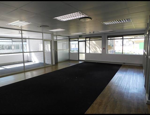 319M² OFFICE TO LET IN ILLOVO